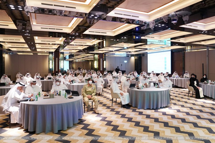 Hamdan bin Mohammed attends workshop to set priorities for Dubai Strategic Plan 2030
